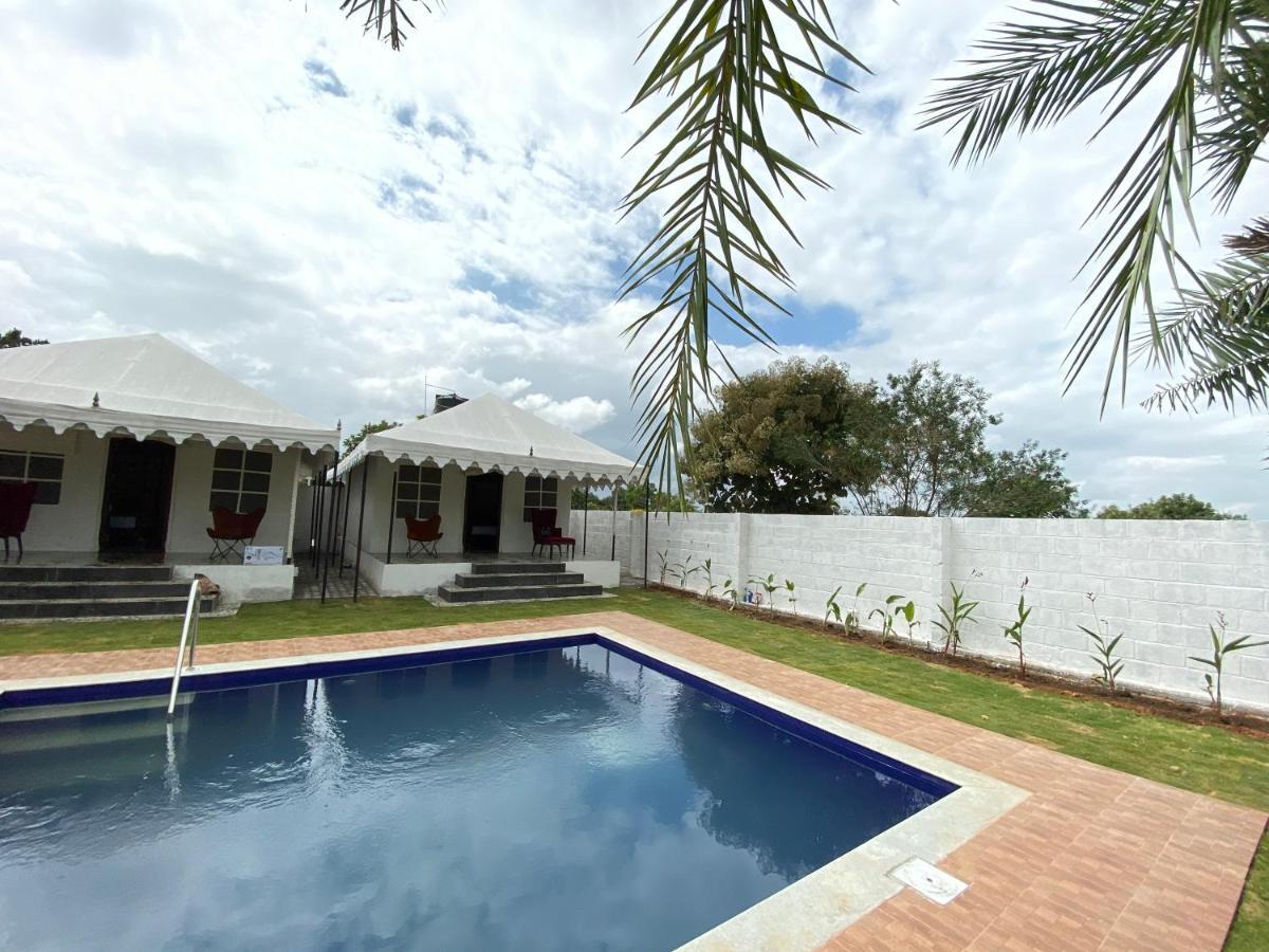 16 Bedouin Hotel Hosur Exterior photo